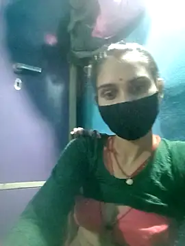 Snapshot of Nishaa_ji chatting on 10/04/25, 07:32 Nishaa ji online show from 10/04/25, 07:32