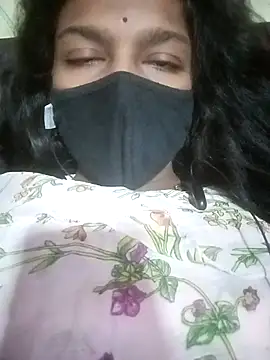 Snapshot of vandana_babi chatting on 10/11/25, 04:52 vandana babi online show from 10/11/25, 04:52
