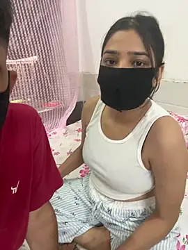 Sex Queen aaraya online show from 07/08/26, 08:04