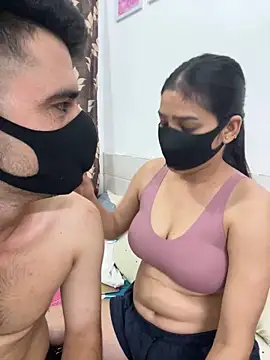 Sex Queen aaraya online show from 05/19/26, 07:15