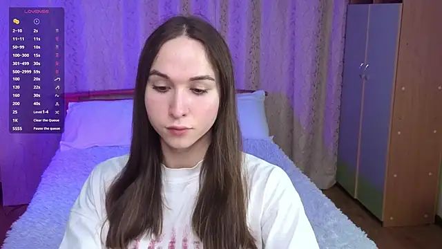 Angeel Kate online show from 05/01/26, 09:31