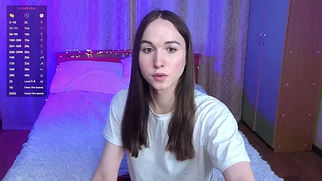 Angeel Kate online show from 04/26/26, 06:54