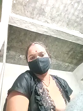 suhani sharmj online show from 12/21/25, 08:42