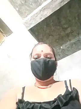 suhani sharmj online show from 11/23/25, 03:44