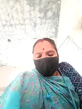 suhani sharmj online show from 12/14/25, 08:42