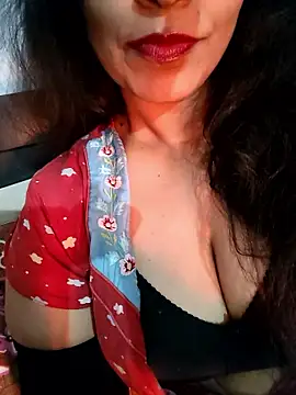 Deepa Sharma143 online show from 01/13/26, 01:42