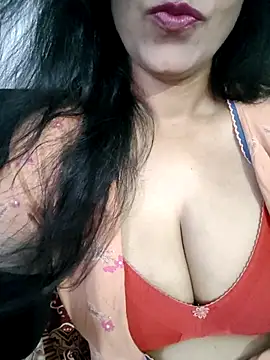 Deepa Sharma143 online show from 03/13/26, 01:21