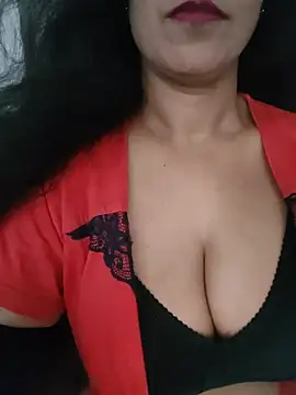 Deepa Sharma143 online show from 07/14/26, 01:49