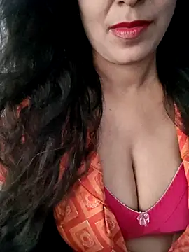 Deepa Sharma143 online show from 10/04/25, 11:01