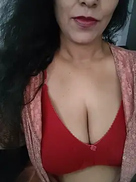 Deepa Sharma143 online show from 06/19/26, 01:44
