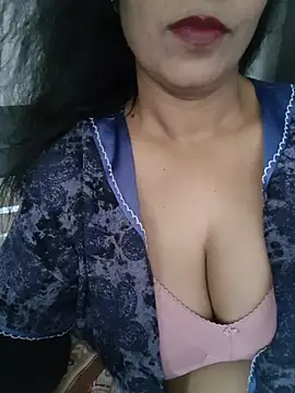 Snapshot of Deepa_Sharma143 chatting on 05/27/26, 01:57 Deepa Sharma143 online show from 05/27/26, 01:57