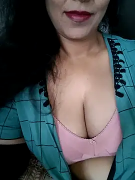Snapshot of Deepa_Sharma143 chatting on 05/09/26, 01:42 Deepa Sharma143 online show from 05/09/26, 01:42