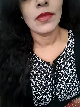 Deepa Sharma143 online show from 09/22/25, 05:13