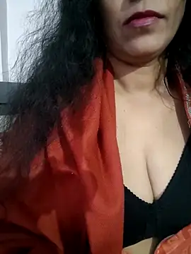 Deepa Sharma143 online show from 12/21/25, 01:52