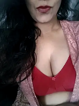 Snapshot of Deepa_Sharma143 chatting on 04/20/26, 01:52 Deepa Sharma143 online show from 04/20/26, 01:52