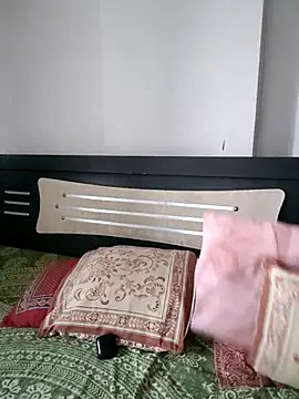 Deepa Sharma143 online show from 09/20/25, 01:32