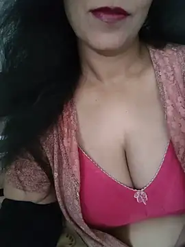 Deepa Sharma143 online show from 06/02/26, 01:38