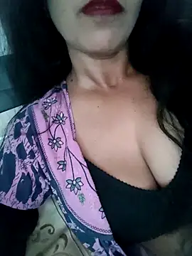 Deepa Sharma143 online show from 09/19/25, 01:42