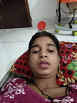 Hot-Soniya2 online show from 11/05/25, 06:33