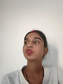 Hot-Soniya2 online show from 11/06/25, 10:08