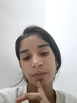 Snapshot of Hot-Soniya2 chatting on 09/28/25, 09:16 Hot-Soniya2 online show from 09/28/25, 09:16