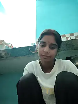 Hot-Soniya2 online show from 11/18/25, 03:54