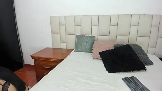 BiancaMoreti online show from 06/02/26, 07:08