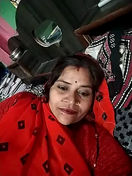 Snapshot of Hot_babli54 chatting on 10/31/25, 04:25 Hot babli54 online show from 10/31/25, 04:25