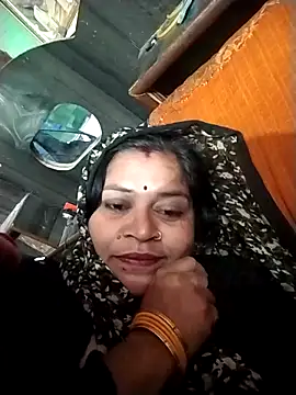 Snapshot of Hot_babli54 chatting on 11/11/25, 04:46 Hot babli54 online show from 11/11/25, 04:46