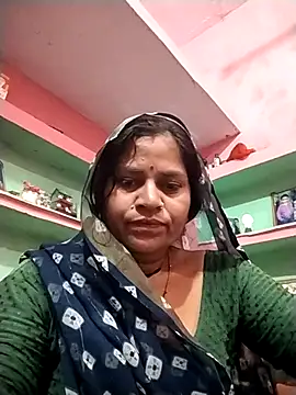 Snapshot of Hot_babli54 chatting on 10/24/25, 03:49 Hot babli54 online show from 10/24/25, 03:49