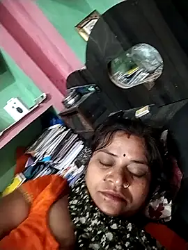 Snapshot of Hot_babli54 chatting on 11/03/25, 11:08 Hot babli54 online show from 11/03/25, 11:08