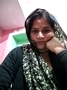 Snapshot of Hot_babli54 chatting on 11/20/25, 03:23 Hot babli54 online show from 11/20/25, 03:23