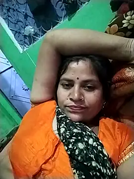 Snapshot of Hot_babli54 chatting on 10/24/25, 05:12 Hot babli54 online show from 10/24/25, 05:12