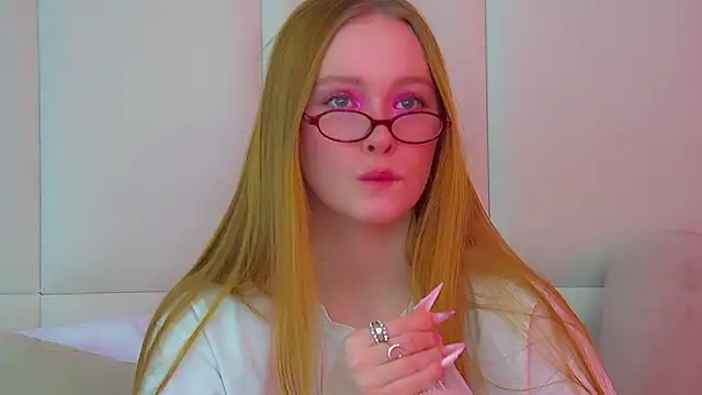 AgataFoxley online show from 11/30/25, 06:25