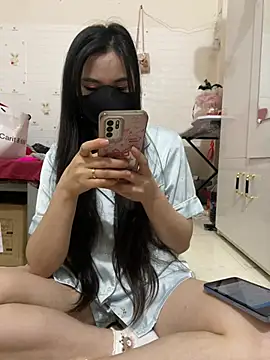 Snapshot of _sury00_ chatting on 01/11/26, 02:40 sury00 online show from 01/11/26, 02:40