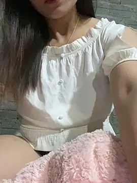  sury00  online show from 11/13/25, 01:15