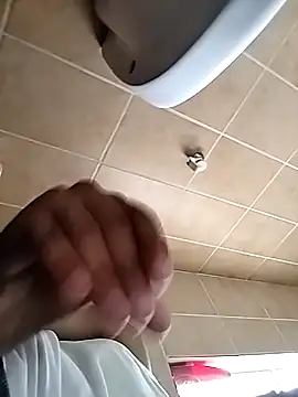 Snapshot of j3tt360 chatting on 02/10/26, 12:37 j3tt360 online show from 02/10/26, 12:37