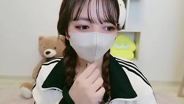 JP Momo o0 online show from 11/11/25, 10:54