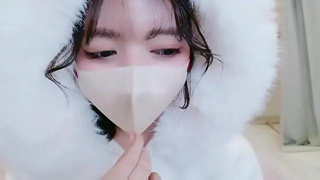 JP Momo o0 online show from 12/21/25, 01:46