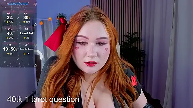 laura palmerr online show from 10/30/25, 08:34