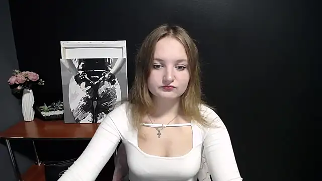 Snapshot of Mystic_nikole chatting on 09/23/25, 12:34 Mystic nikole online show from 09/23/25, 12:34