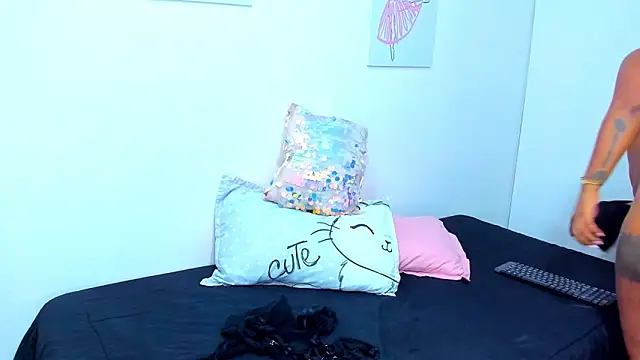 Hill Brownie online show from 10/04/25, 10:50