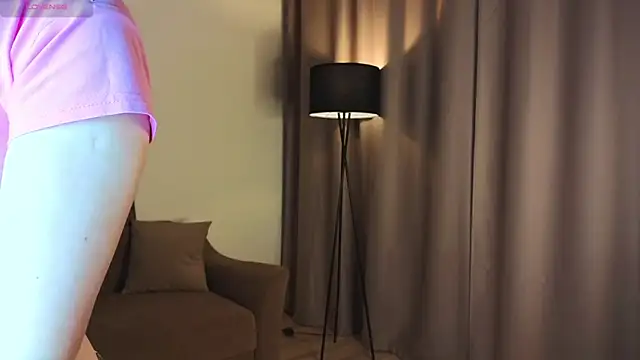 VinnieSerrano online show from 09/22/25, 02:12