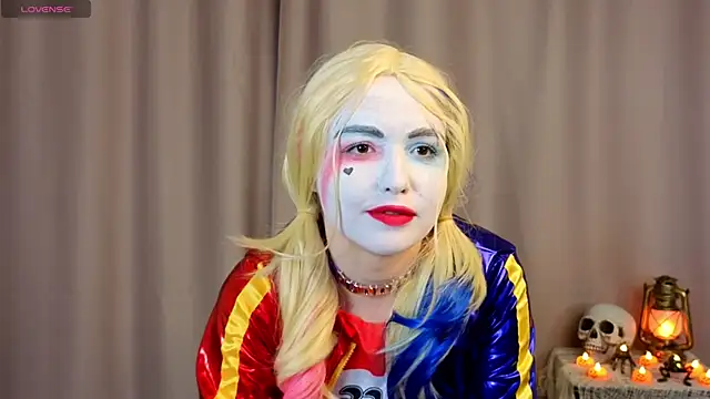 VinnieSerrano online show from 10/31/25, 01:08