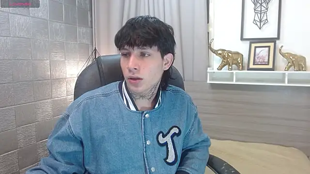 Iantwink18 online show from 11/10/25, 11:10