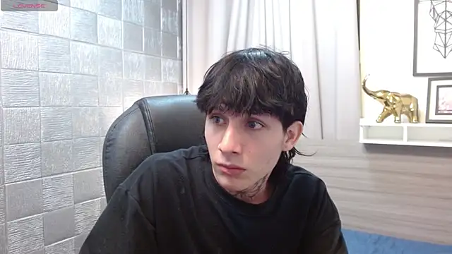 Iantwink18 online show from 11/07/25, 08:13