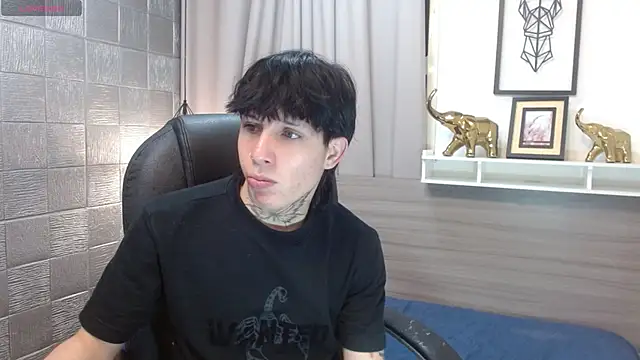 Iantwink18 online show from 11/06/25, 05:39