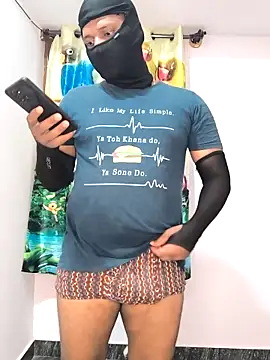 Family02 online show from 03/27/26, 05:58