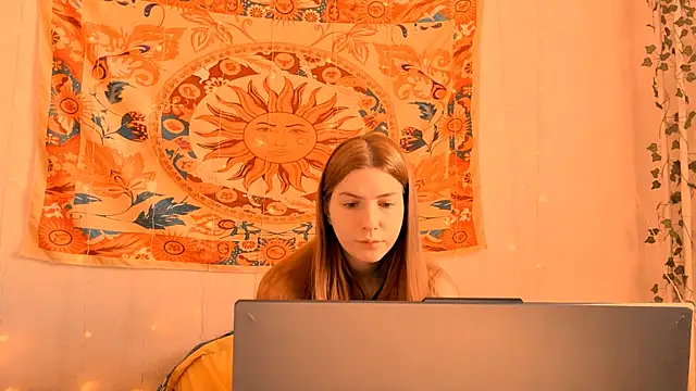 AliceCUNTach online show from 04/08/26, 05:09