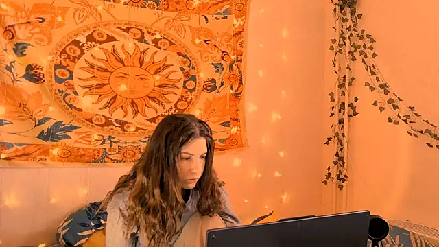 AliceCUNTach online show from 02/18/26, 05:05